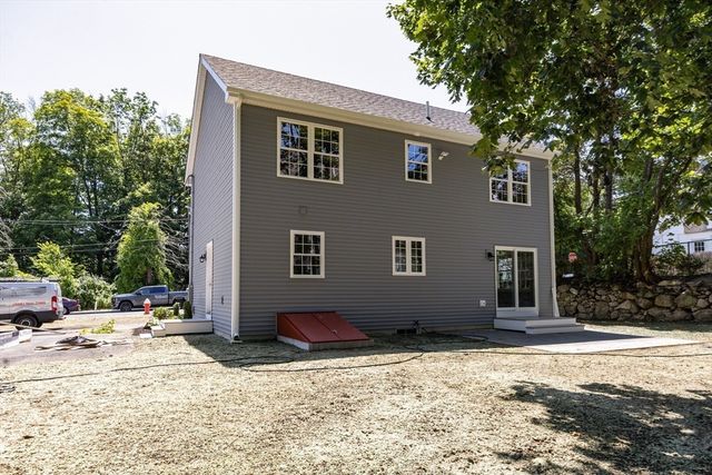 122 Canal Street, Blackstone, MA 01504