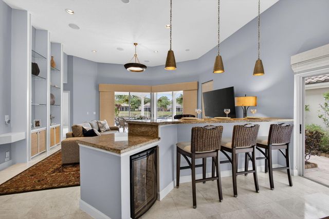 108 Eagleton Lane, Palm Beach Gardens, FL 33418