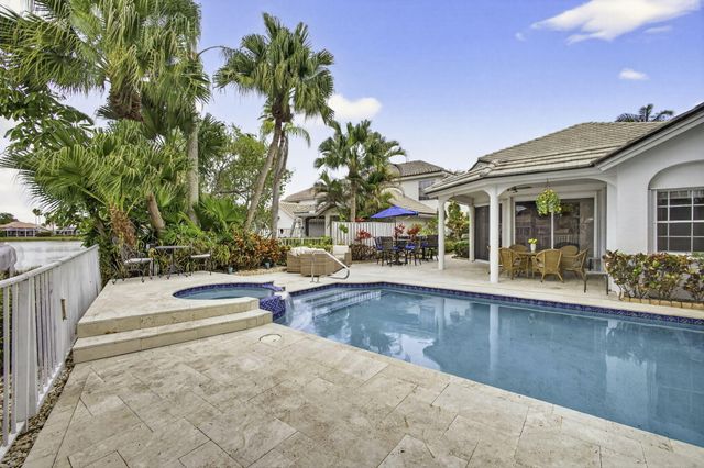 108 Eagleton Lane, Palm Beach Gardens, FL 33418