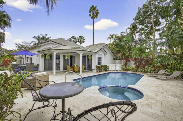 108 Eagleton Lane, Palm Beach Gardens, FL 33418