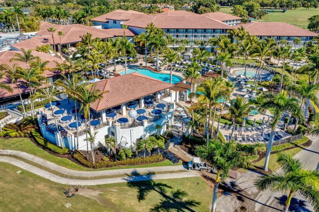 108 Eagleton Lane, Palm Beach Gardens, FL 33418