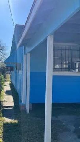 809 Booker Washington Avenue, Port Arthur, TX 77640
