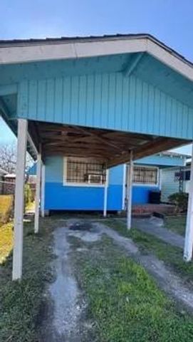809 Booker Washington Avenue, Port Arthur, TX 77640