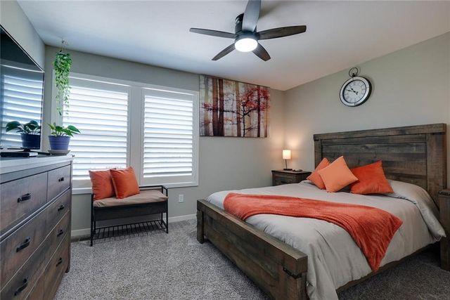 1404 NW Maple Drive, Grain Valley, MO 64029