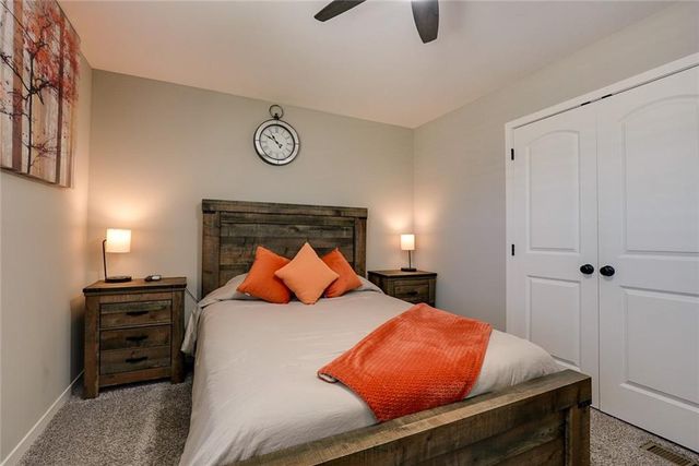 1404 NW Maple Drive, Grain Valley, MO 64029