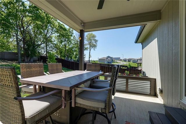 1404 NW Maple Drive, Grain Valley, MO 64029