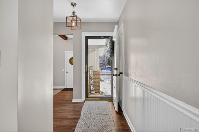 4624 Turner Street, Trenton, MI 48183