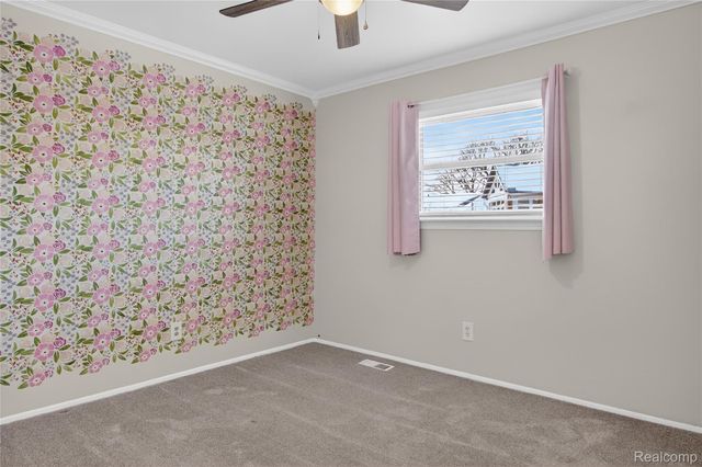 4624 Turner Street, Trenton, MI 48183