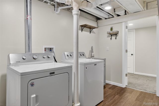 4624 Turner Street, Trenton, MI 48183