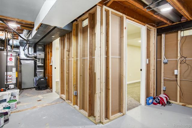 4624 Turner Street, Trenton, MI 48183