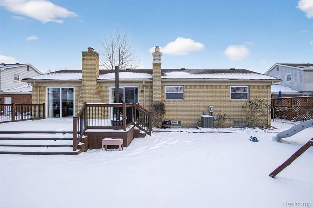 4624 Turner Street, Trenton, MI 48183