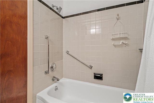 732 North Saint Lucas Street, Allentown City, PA 18104