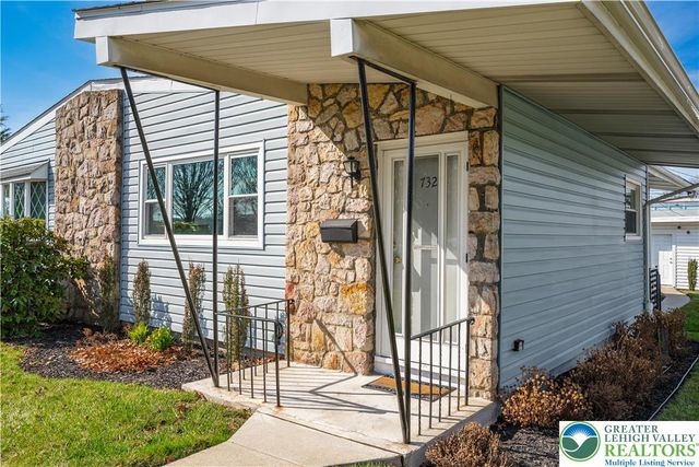 732 North Saint Lucas Street, Allentown City, PA 18104