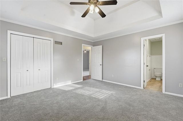 410 NE Corsicana Street, Lee's Summit, MO 64086