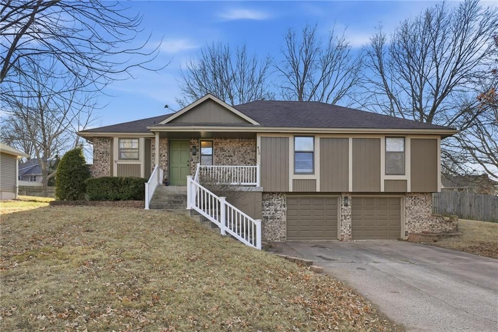 410 NE Corsicana Street, Lee's Summit, MO 64086
