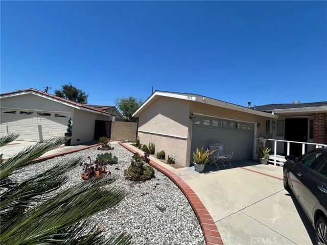 1439 W Kiama, Anaheim, CA 92802