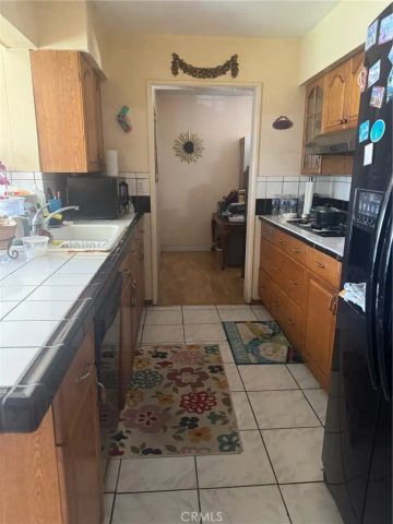 1439 W Kiama, Anaheim, CA 92802