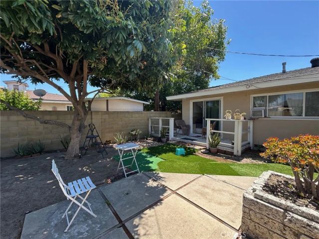 1439 W Kiama, Anaheim, CA 92802