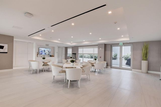 155 E Boca Raton Road Th3, Boca Raton, FL 33432