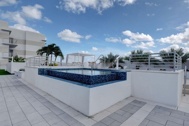 155 E Boca Raton Road Th3, Boca Raton, FL 33432