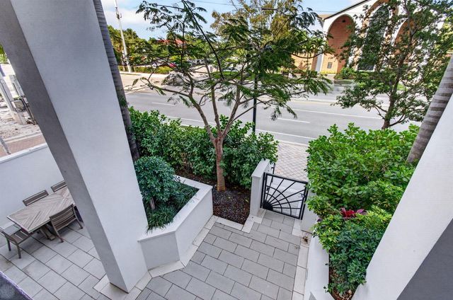 155 E Boca Raton Road Th3, Boca Raton, FL 33432