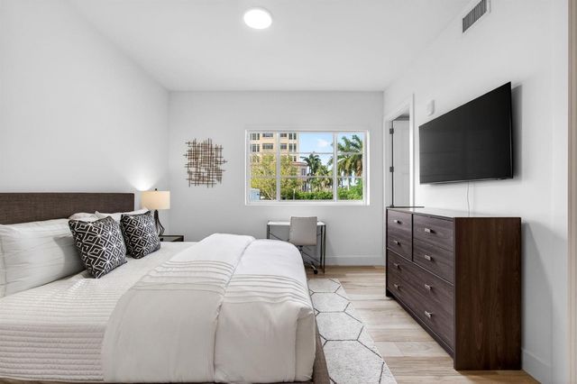155 E Boca Raton Road Th3, Boca Raton, FL 33432