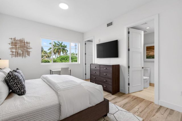 155 E Boca Raton Road Th3, Boca Raton, FL 33432