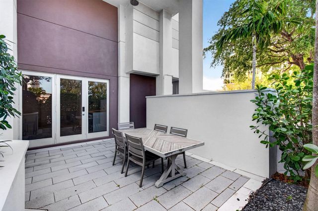 155 E Boca Raton Road Th3, Boca Raton, FL 33432