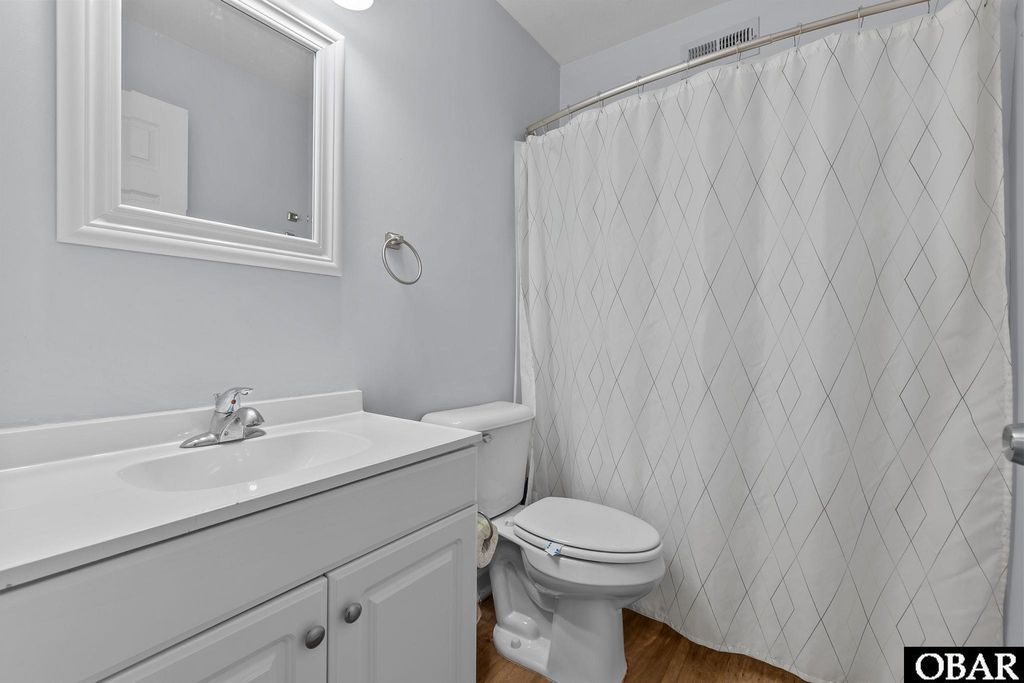 Image 26 of property listing at 110 Baker Avenue Lot:7 & PT 6, Kill Devil Hills, NC 27948