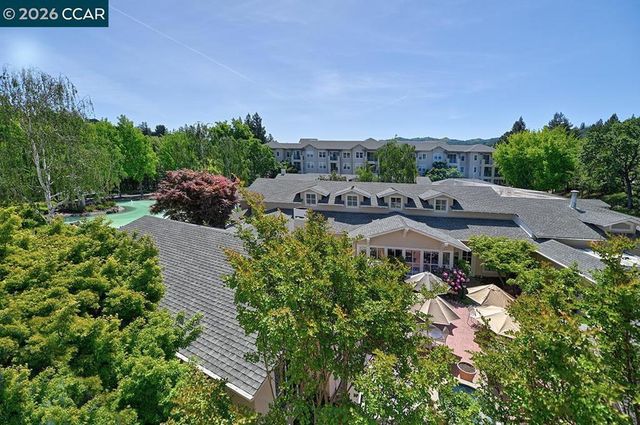 1840 Tice Creek 2320, Walnut Creek, CA 94595