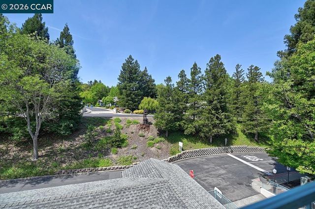 1840 Tice Creek 2320, Walnut Creek, CA 94595