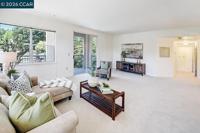 1840 Tice Creek 2320, Walnut Creek, CA 94595