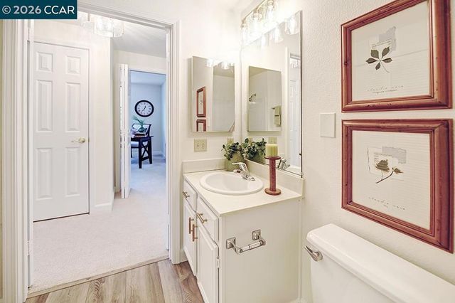 1840 Tice Creek 2320, Walnut Creek, CA 94595