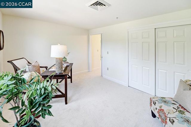 1840 Tice Creek 2320, Walnut Creek, CA 94595