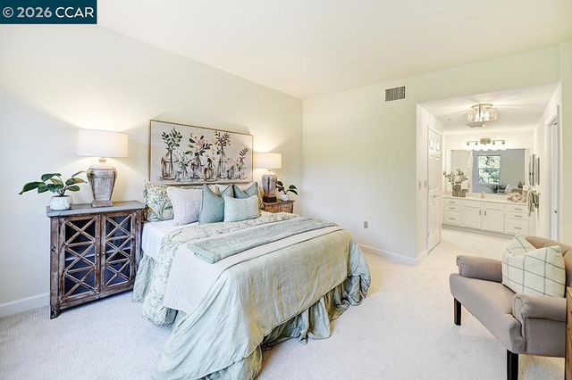 1840 Tice Creek 2320, Walnut Creek, CA 94595