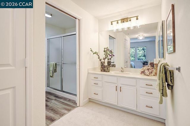 1840 Tice Creek 2320, Walnut Creek, CA 94595