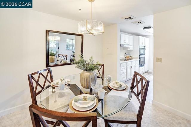 1840 Tice Creek 2320, Walnut Creek, CA 94595