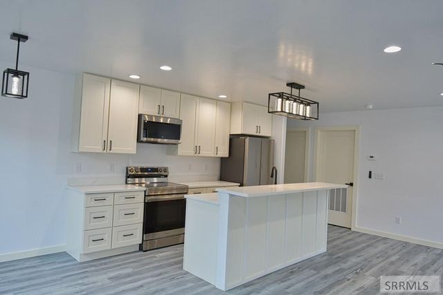 204 Sage Way, Salmon, ID 83467