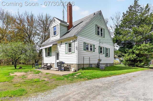 2970 Range Road, Port Huron, MI 48060