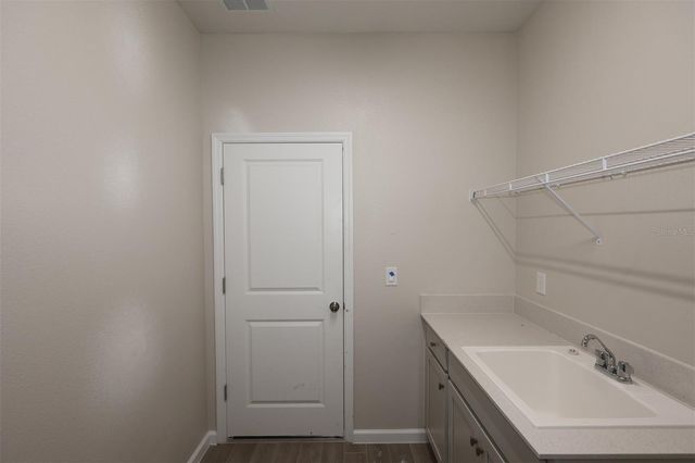 1302 HYDE STREET, St Cloud, FL 34771
