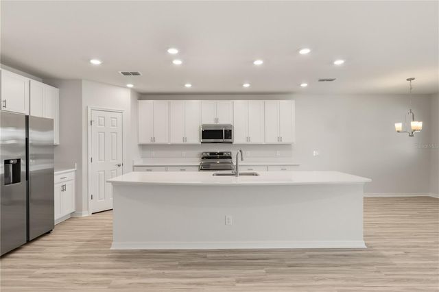 827 CYPRESS CREEK RUN, St Cloud, FL 34771