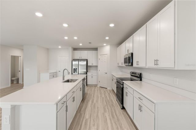 827 CYPRESS CREEK RUN, St Cloud, FL 34771