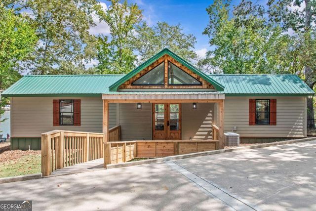 388 Possum Point Drive, Eatonton, GA 31024
