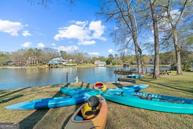 388 Possum Point Drive, Eatonton, GA 31024