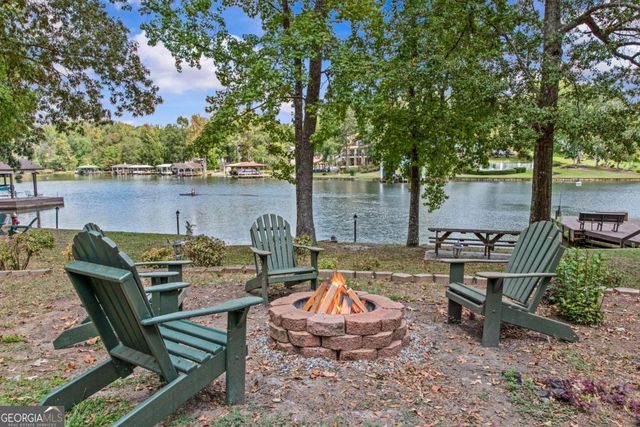 388 Possum Point Drive, Eatonton, GA 31024