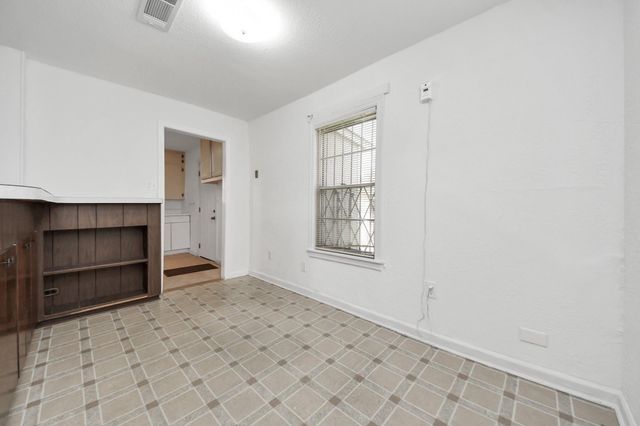 132 Hoffman Street, Houston, TX 77020