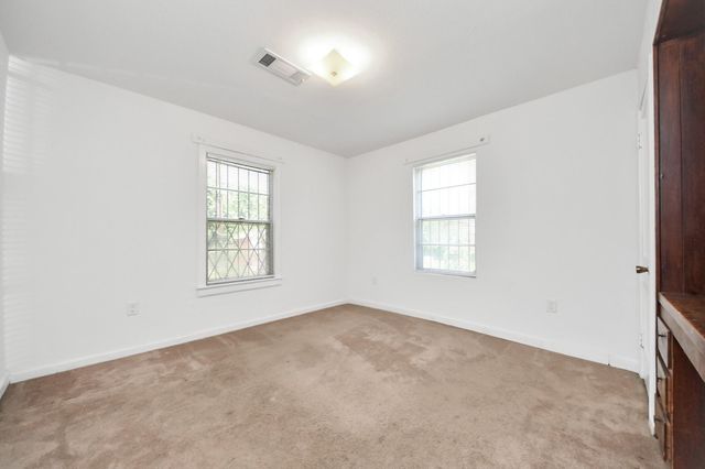 132 Hoffman Street, Houston, TX 77020