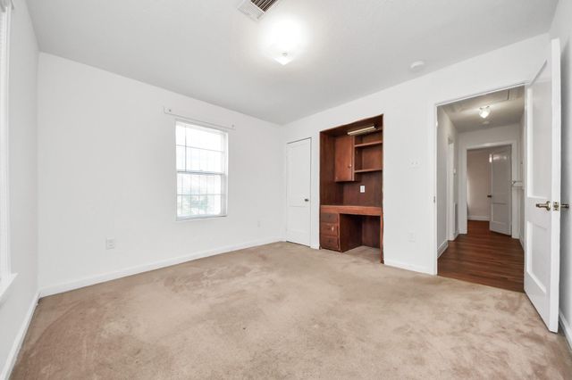 132 Hoffman Street, Houston, TX 77020