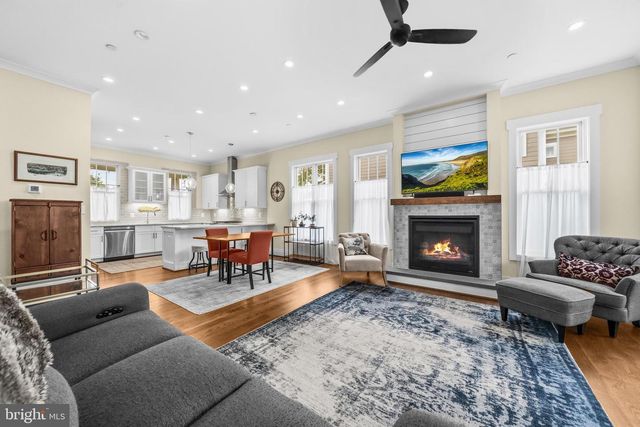 908 GRANDIN AVE, Rockville, MD 20851