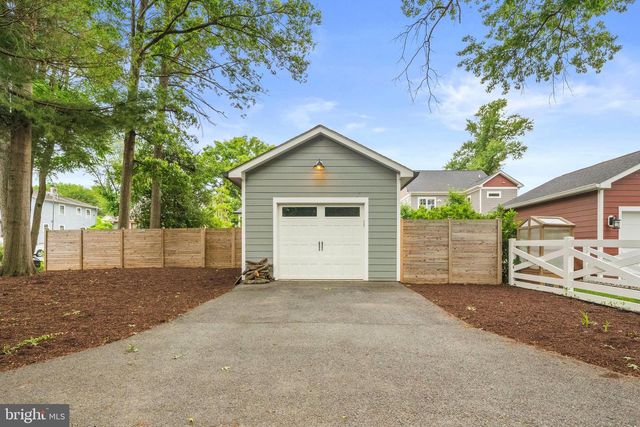 908 GRANDIN AVE, Rockville, MD 20851
